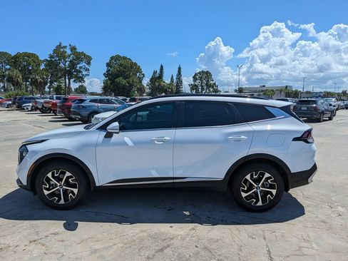 Certified 2025 Kia Sportage EX w/ Premium Package FWD image 5