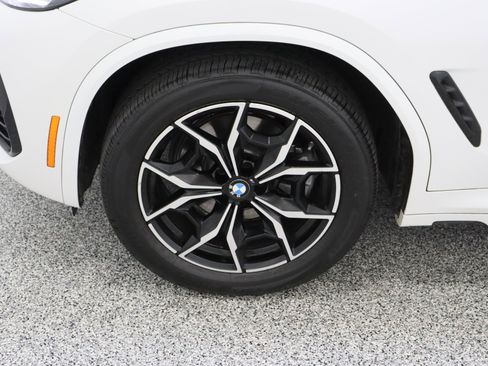 Used 2023 BMW X3 xDrive30i w/ M Sport Package image 11