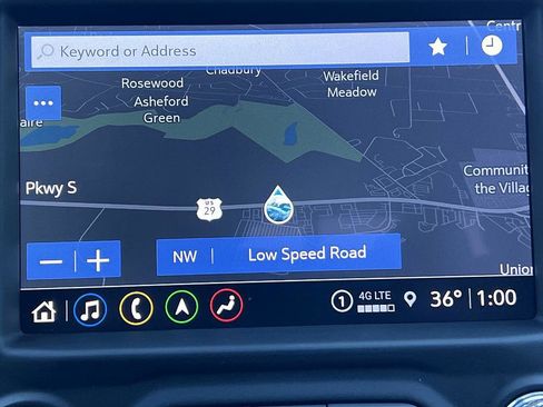 Used 2022 GMC Sierra 1500 AT4 w/ AT4 Premium Package image 26