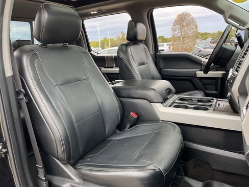 Used 2017 Ford F350 Lariat w/ Lariat Ultimate Package image 31
