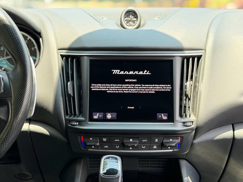 Used 2023 Maserati Levante Modena AWD/4WD image 48