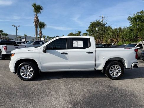 Used 2024 Chevrolet Silverado 1500 Custom AWD/4WD image 4
