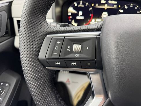 New 2026 Mitsubishi Outlander SEL AWD/4WD image 34