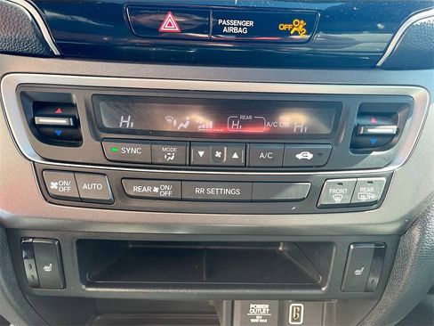 Used 2023 Honda Passport EX-L image 15