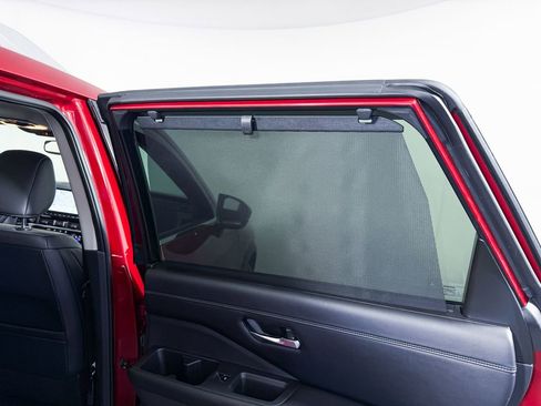 Used 2022 Nissan Pathfinder Platinum w/ Cargo Package image 41