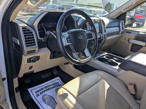 Used 2017 Ford F350 Lariat w/ FX4 Off-Road Package image 17