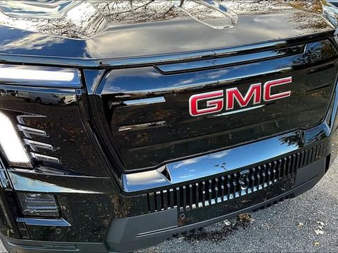 Certified 2026 GMC Sierra EV Elevation image 28