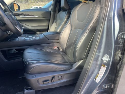 Used 2023 INFINITI QX60 Sensory w/ Vision Package image 10