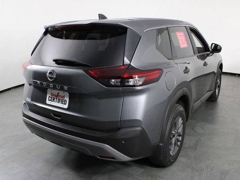 Used 2023 Nissan Rogue S image 15