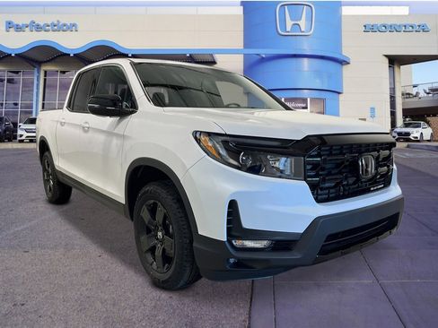 New 2026 Honda Ridgeline Black Edition image 8