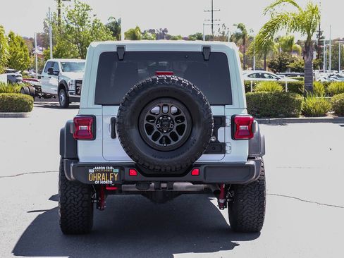 Used 2023 Jeep Wrangler Unlimited Rubicon w/ Xtreme 35 Tire Package AWD/4WD image 5