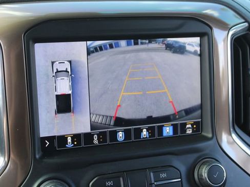 Used 2020 Chevrolet Silverado 3500 High Country w/ Z71 Off-Road Package image 22