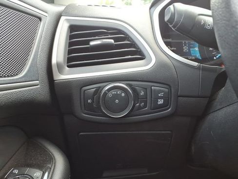 Used 2020 Ford Edge SEL w/ Convenience Package AWD/4WD image 12