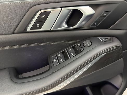 Used 2023 BMW X5 sDrive40i w/ Climate Comfort Package RWD image 10