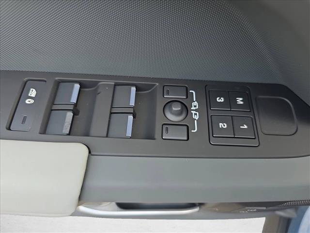 New 2026 Land Rover Defender 110 S AWD/4WD image 27