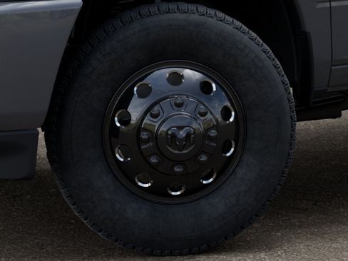 New 2026 RAM 3500 Big Horn AWD/4WD image 37