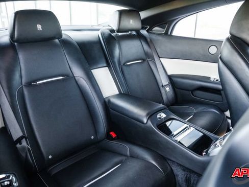 Used 2019 Rolls-Royce Wraith RWD image 84