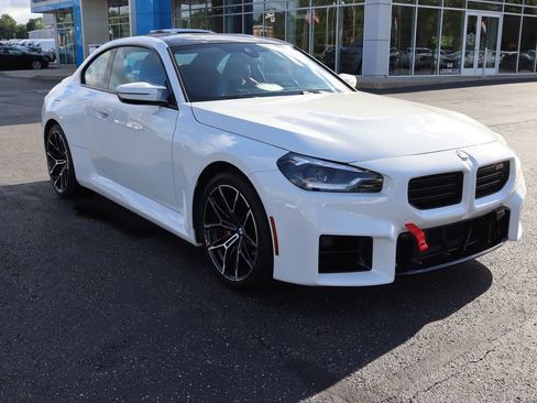 Used 2025 BMW M2 RWD image 2