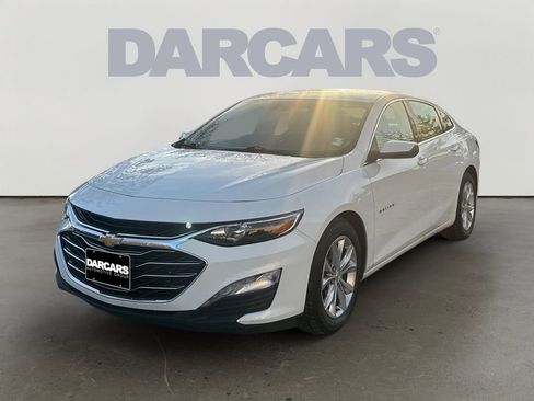 Used 2024 Chevrolet Malibu LT image 3