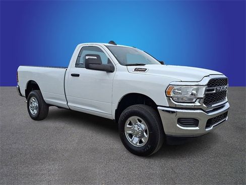 Used 2024 RAM 2500 Tradesman w/ Chrome Appearance Group image 3