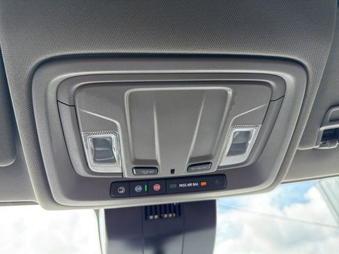 Used 2023 Chevrolet Silverado 1500 LT Trail Boss image 33