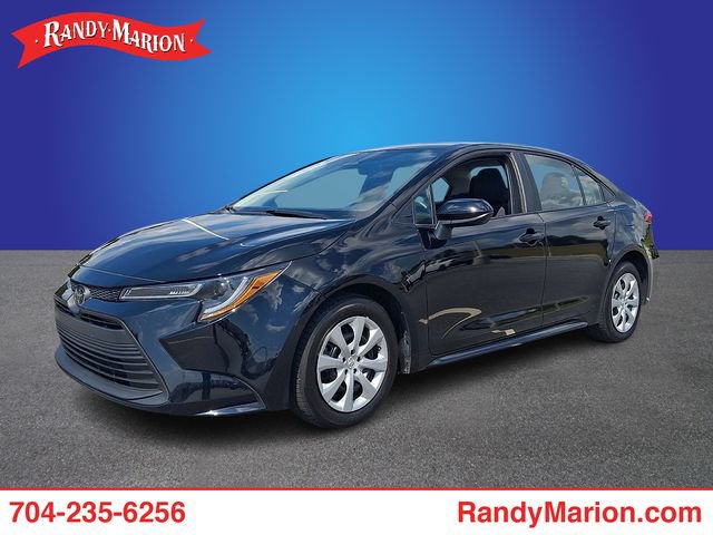 Used 2024 Toyota Corolla LE FWD image 1