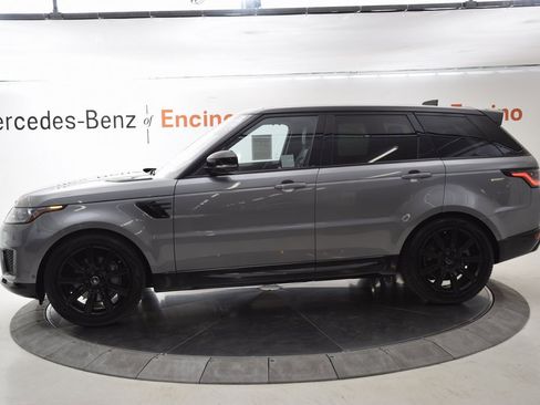 Used 2020 Land Rover Range Rover Sport HSE image 3