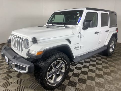 Used 2019 Jeep Wrangler Unlimited Sahara image 23