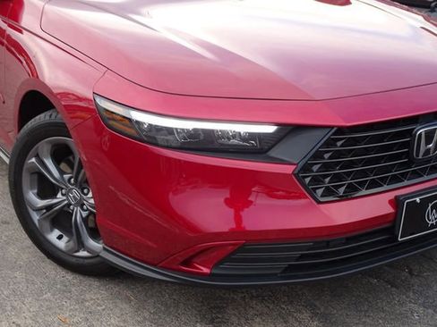 Used 2024 Honda Accord EX image 41