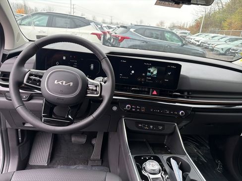 New 2026 Kia Carnival SX Prestige image 12