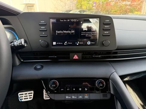 New 2026 Hyundai Elantra Sport image 16