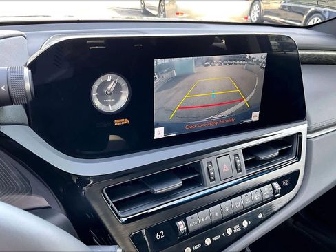 Used 2024 Lexus ES 350 w/ Premium Package image 25