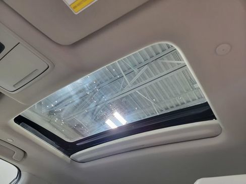 Used 2024 Honda CR-V EX-L image 31