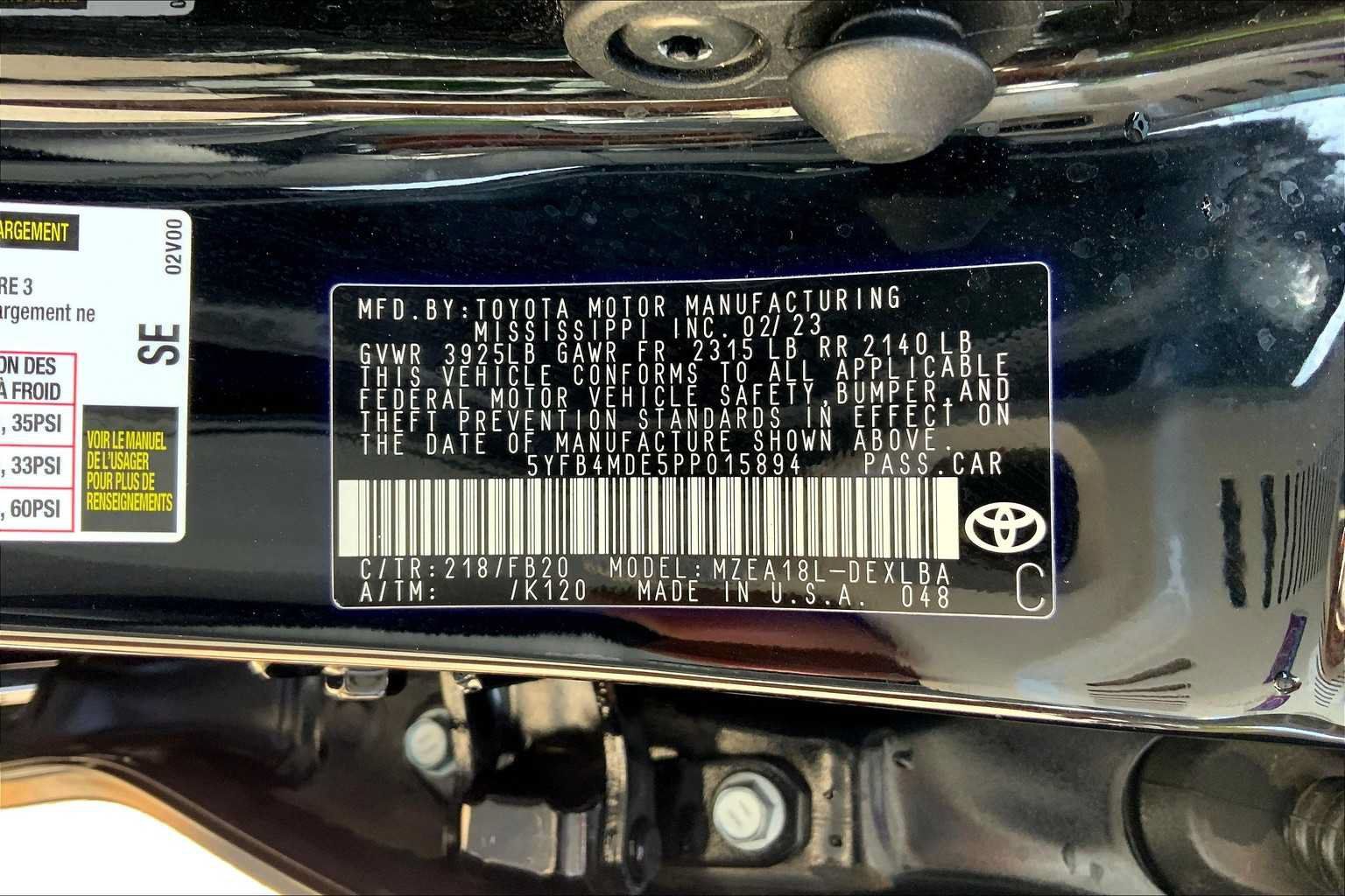Used 2023 Toyota Corolla LE FWD image 34