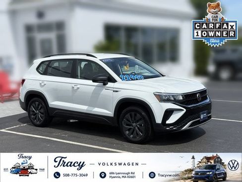Certified 2022 Volkswagen Taos S AWD/4WD image 1