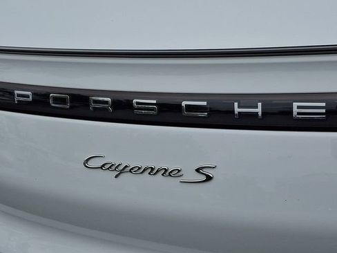 Used 2020 Porsche Cayenne S AWD/4WD image 37