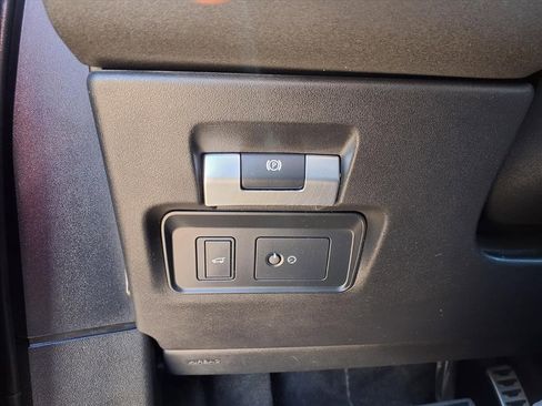 Used 2020 Land Rover Range Rover Evoque R-Dynamic SE image 22