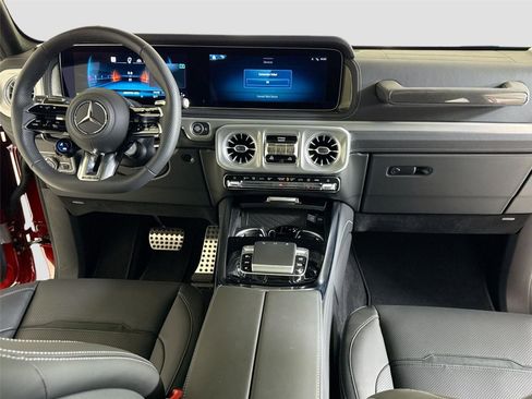 Used 2025 Mercedes-Benz G 63 AMG 4MATIC image 31