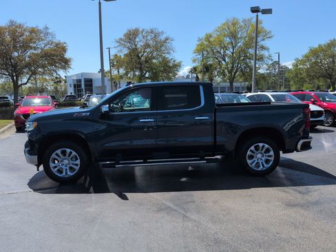 Used 2022 Chevrolet Silverado 1500 LTZ w/ LTZ Convenience Package II image 7