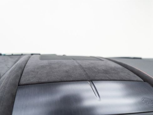 Used 2020 Jaguar F-TYPE SVR image 82