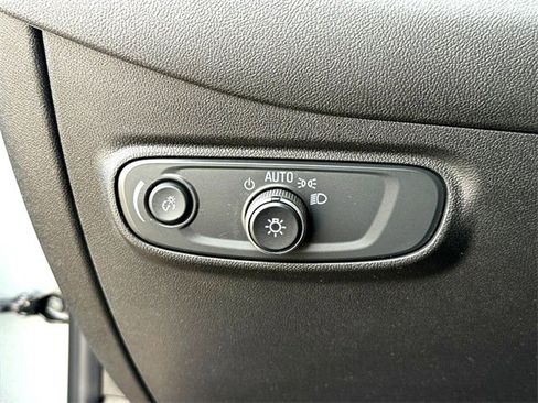 Used 2024 Chevrolet Equinox RS image 17