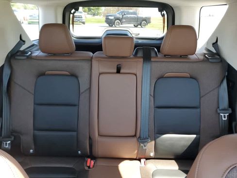 Used 2025 Ford Bronco Sport Outer Banks w/ Outer Banks Tech Package+ image 13