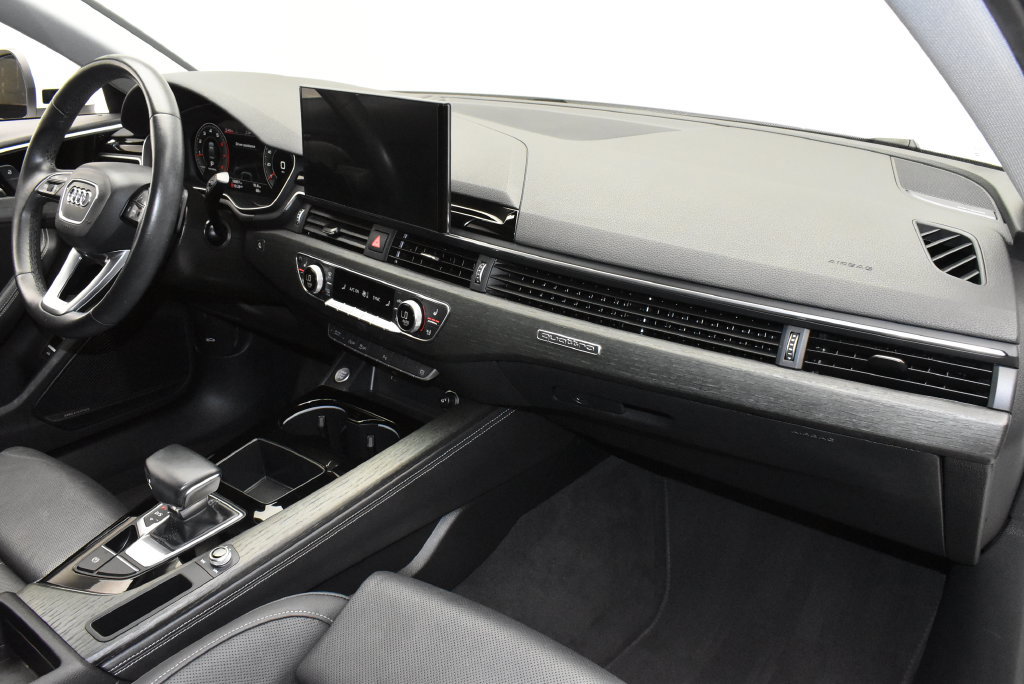 Used 2021 Audi A4 2.0T Premium Plus w/ Premium Plus Package AWD/4WD image 27