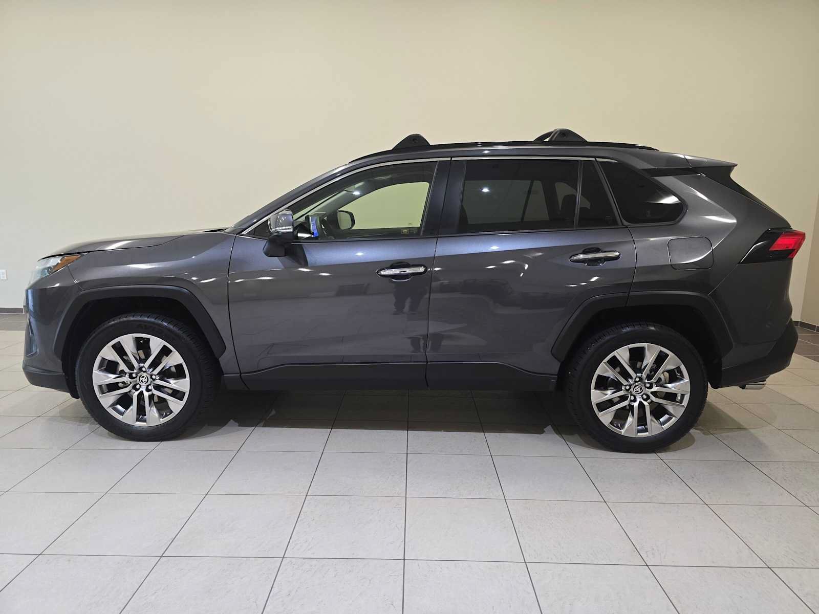 Certified 2025 Toyota RAV4 Limited w/ Advanced Technology Package AWD/4WD image 3