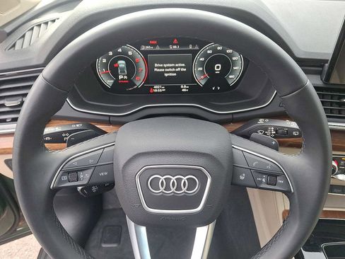 Certified 2025 Audi Q5 2.0T Premium Plus w/ Premium Plus Package image 16