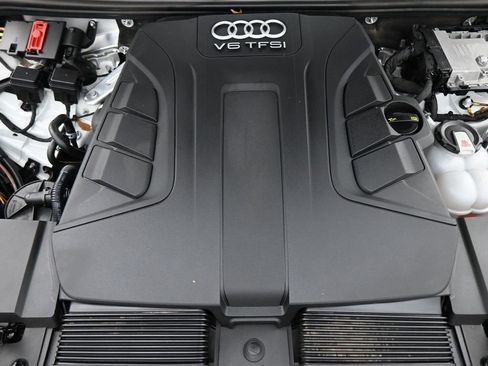 Used 2019 Audi Q7 3.0T Premium Plus w/ Premium Plus Package image 21