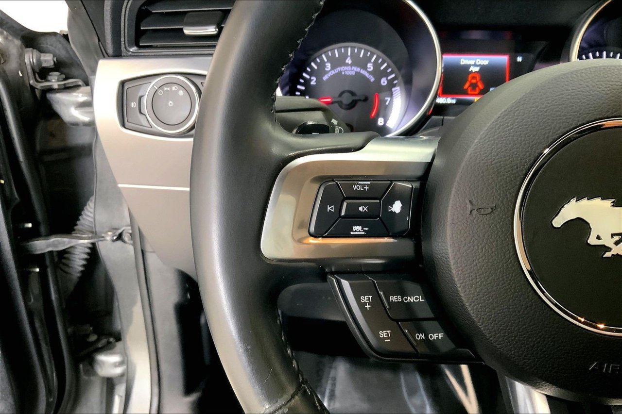 Used 2019 Ford Mustang Premium RWD image 20