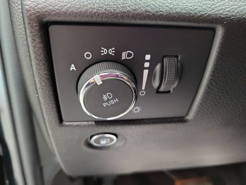 Certified 2021 Jeep Grand Cherokee High Altitude AWD/4WD image 36