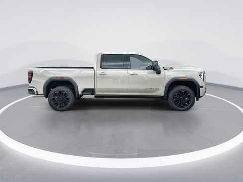 New 2026 GMC Sierra 2500 AT4 w/ AT4 Premium Plus Package AWD/4WD image 9