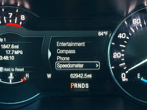 Used 2017 Lincoln MKZ Premiere image 36